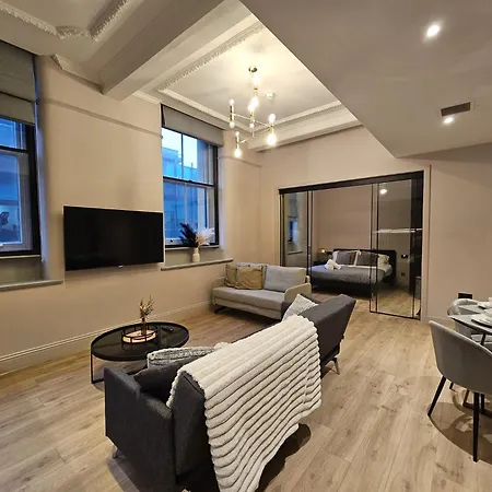 Apartment Modern 2br In Chinatown For Up To 8 Guests! *