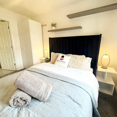 Kozyguru Coop Live 3br Hse With Parking Holiday home