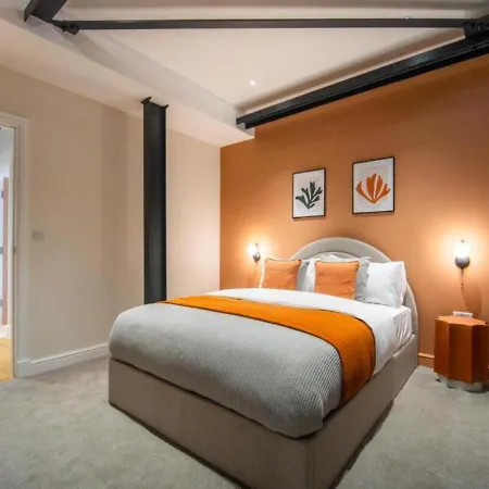 Apartment Paragon By The Heim Residences