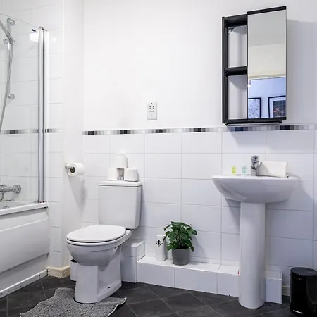 Apartment Manchester, Etihad Stadium View , Coop Live, Modern 2 Bed Apartment, Manchester