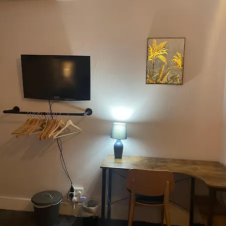 Private * Manchester