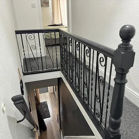 Near Ethiad Stadium Holiday home Manchester