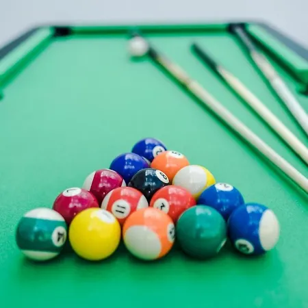 Charming Townhome Retreat, Close To Nyaraló