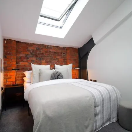 Azure By The Heim Residences Manchester
