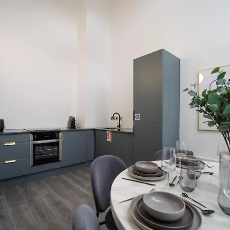 Azure By The Heim Residences Apartamento *