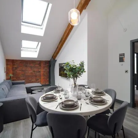 Azure By The Heim Residences Manchester