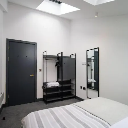 Azure By The Heim Residences * Manchester