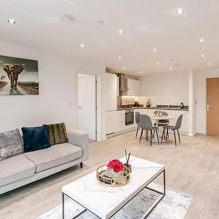 Cjay Luxury Mánchester