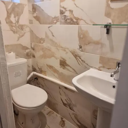 Northern Water Park Escape Sleeps 10 * Manchester