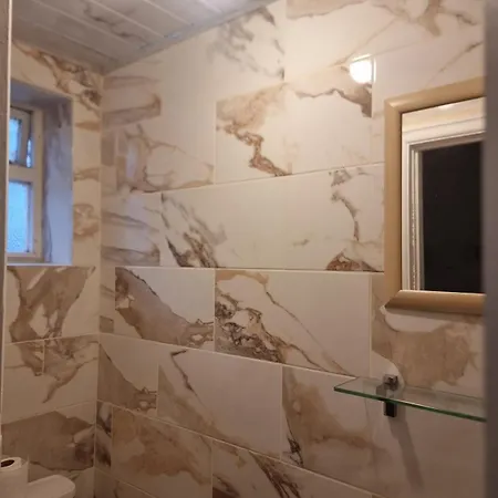 Northern Water Park Escape Sleeps 10