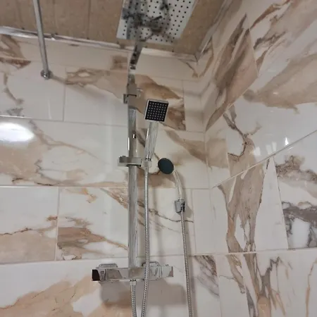 Northern Water Park Escape Sleeps 10