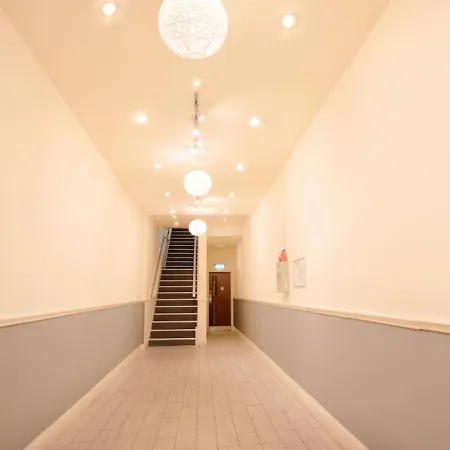 Smart TV, Self check-in, Coffee machine Apartment Manchester