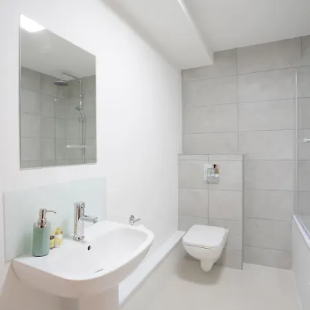 2br, Smart Tv, Self Check-in, Coffee Machine Lejlighed