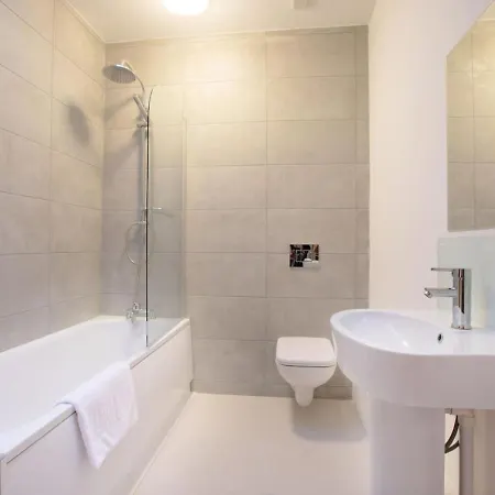3-Bedroom Flat In The Northern Quarter Manchester
