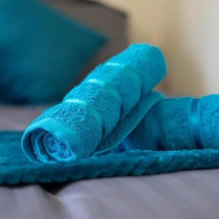 Modern 2BR Home with Garden&Wi-Fi * Manchester