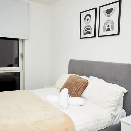 Manc With Balcony * Manchester