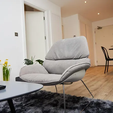 Apartment Manc With Balcony Manchester