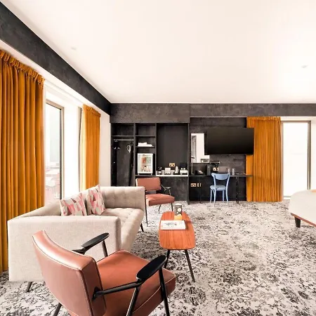 Hotel Voco - Centre By Ihg 4*