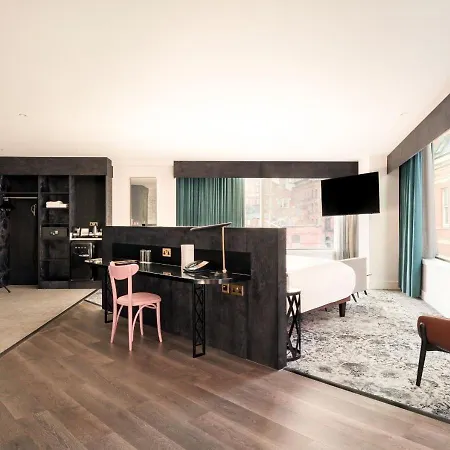 Hotel Voco - Centre By Ihg 4*