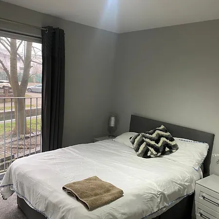 Mcr-2bed2bathaptparkinglux Canal *