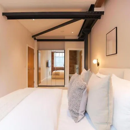 Arcadia By The Heim *