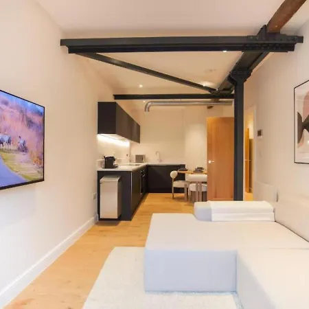 Apartment Arcadia By The Heim Residences