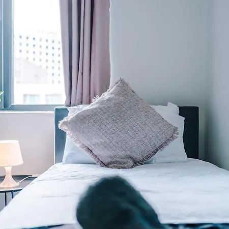 Апартаменты Free Parking, Sleeps 6, Stylish In Salford Quays