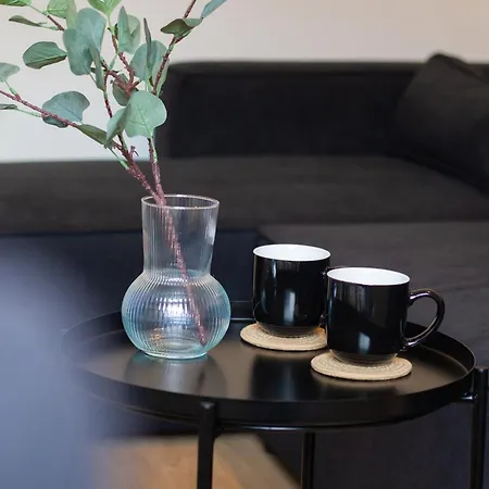 Σπίτι διακοπών Stylish Cosy 4-bed Home, Sleeps Up To 10 With Large Sofa Bed, Near Royal Infirmary & Universities, Free Parking & Ultra-fast Wifi