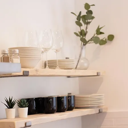 Stylish Cosy 4-bed Home, Sleeps Up To 10 With Large Sofa Bed, Near Royal Infirmary & Universities, Free Parking & Ultra-fast Wifi * Manchester