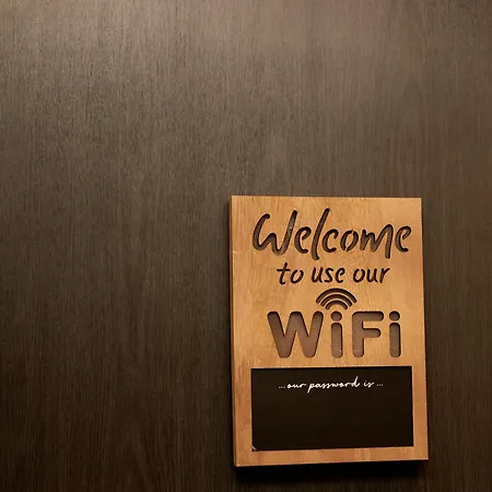 Luxury 2 Bed With Balcony 曼彻斯特