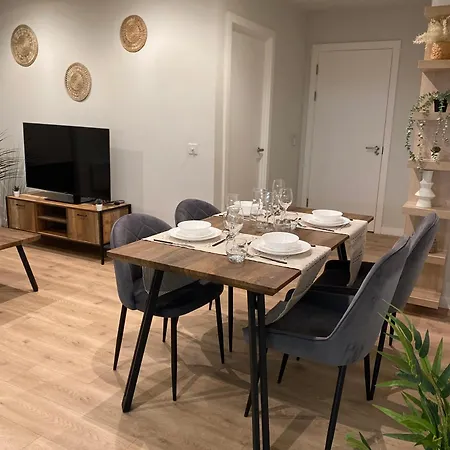 Apartment Bohemian With Terrace & Gym Manchester