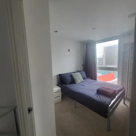 Ubytování v soukromí Spectacular Private Bedroom In 2 Bedroom