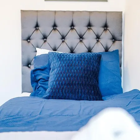 Stylish 3-bedroom House - Brand New * 曼彻斯特