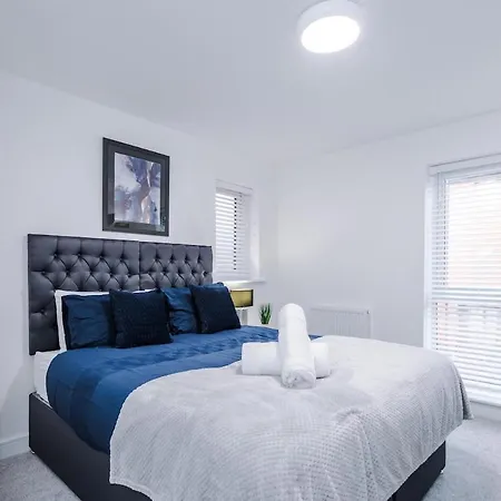 Stylish 3-bedroom House - Brand New Сasa de vacaciones