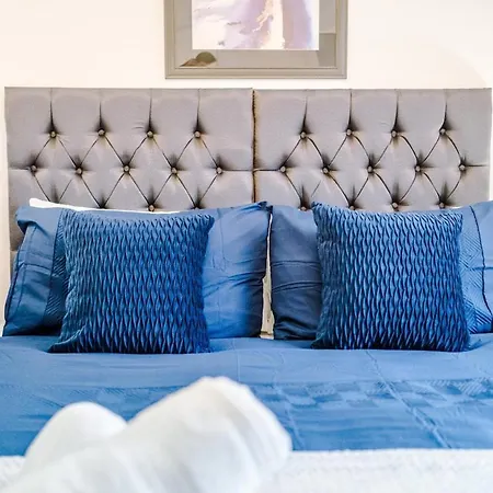 Stylish 3-bedroom House - Brand New 度假居 曼彻斯特