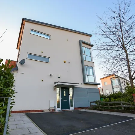 Feriehus Luxury Three Story Townhouse Free Parking On Drive *