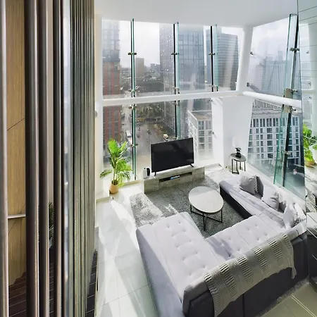 Skyline 3br Duplex - Pool, Gym & Parking