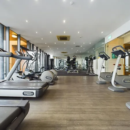 Appartamento Skyline 3br Duplex - Pool, Gym & Parking *