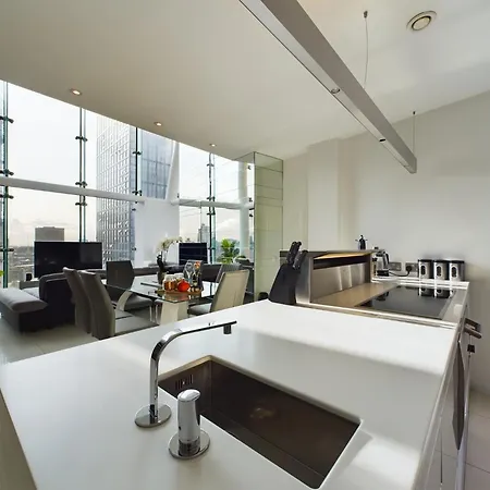 Skyline 3br Duplex - Pool, Gym & Parking Appartamento Manchester