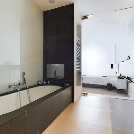 Skyline Views 3Br Duplex - Pool, Gym & Parking * Manchester