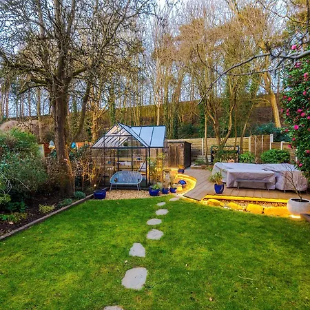 Unique In Northenden Urban Oasis Sleeps 8 Manchester