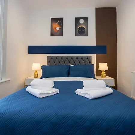 Holiday home Collegehouse-businessready-freeparking&wifi