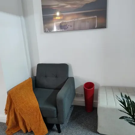 Northern Water Park Escape Sleeps 10 *