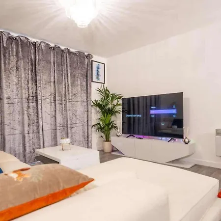 アパート Apartmentsleeps4-citystay-view Over River Irwell *