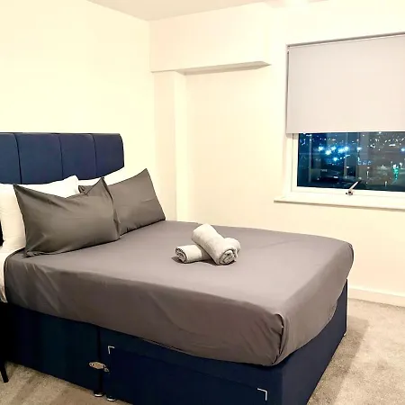2br Duplex In Salford Mcr Sleeps4 Video In Photos * Manchester