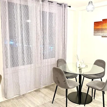 2br Duplex In Salford Mcr Sleeps4 Video In Photos Lägenhet *