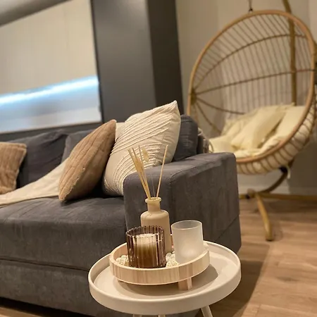 Apartment Bohemian With Terrace & Gym