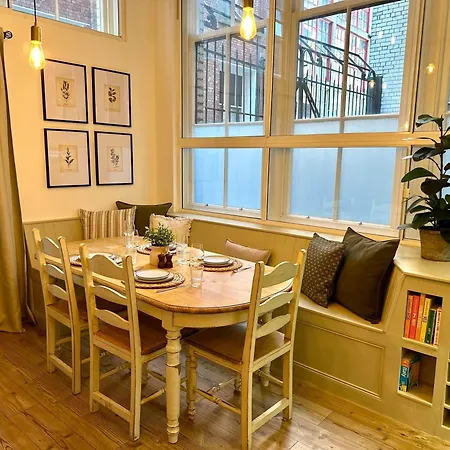 Stunning City Centre Loft, 2 Bed 2 Bath 펜션 맨체스터