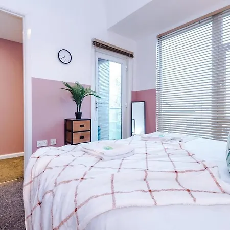 Casa vacanze Three Bedroom House By Brookland Serviced Short Lets With Free Wifi