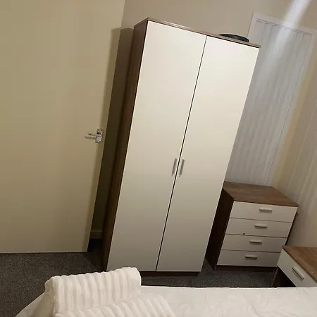 Legacy's * Μάντσεστερ